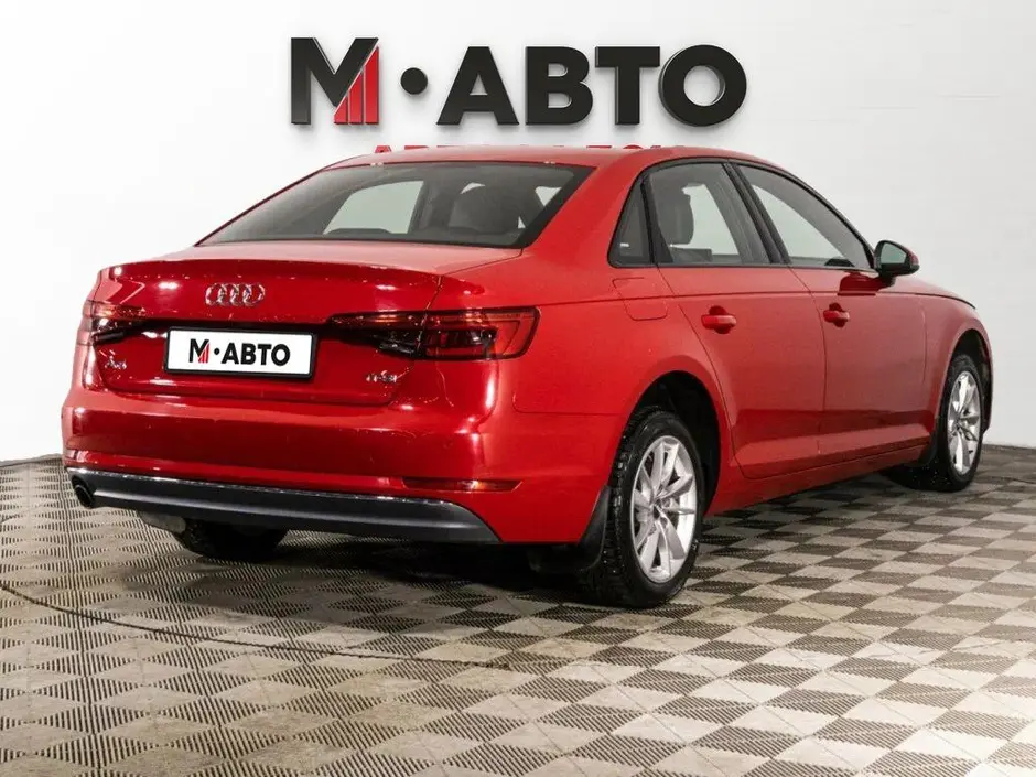 Audi A4, 2015 г.