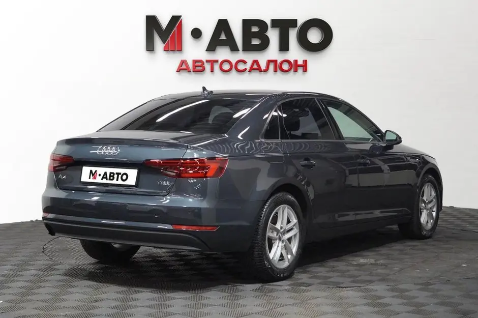 Audi A4, 2018 г.
