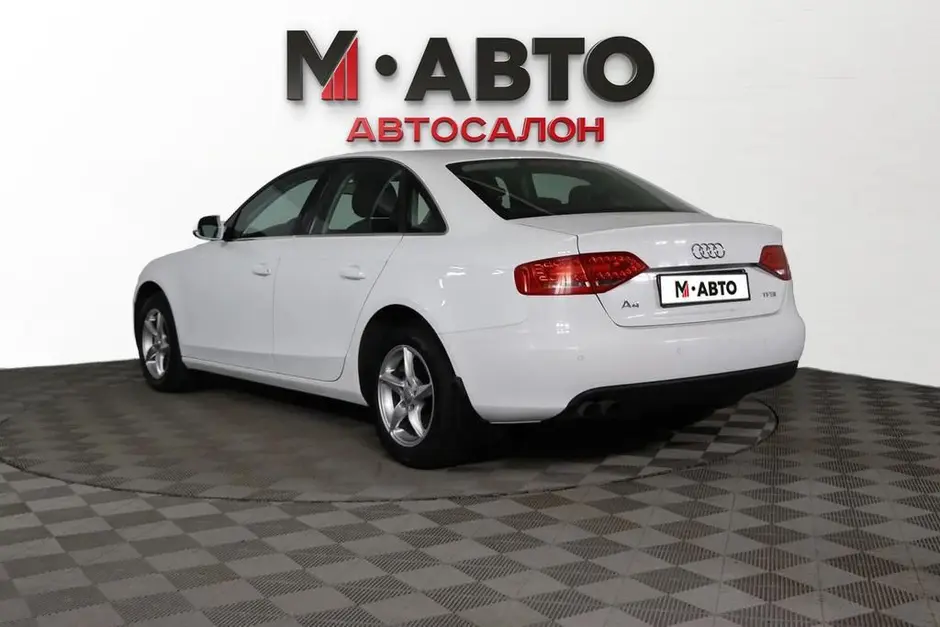 Audi A4, 2010 г.