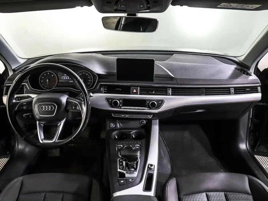 Audi A4, 2016 г.
