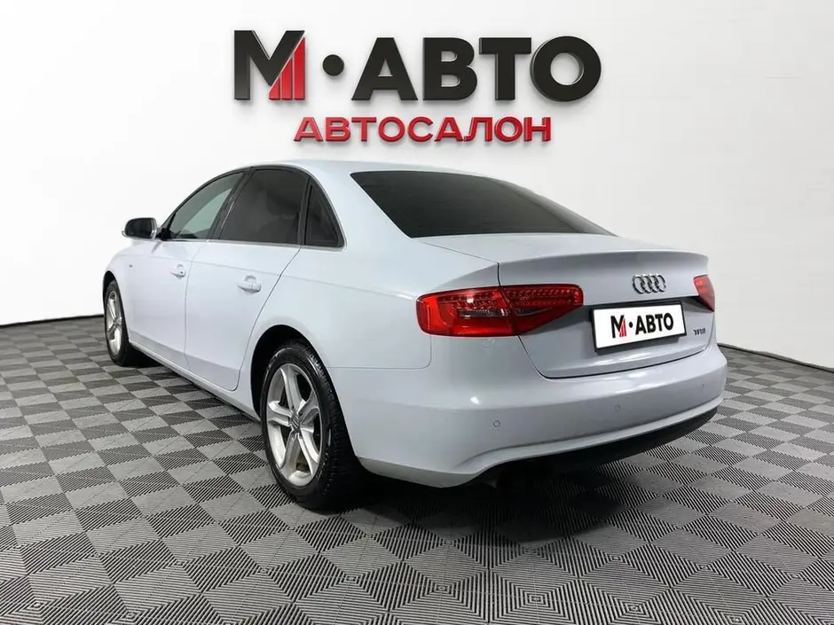Audi A4, 2012 г.