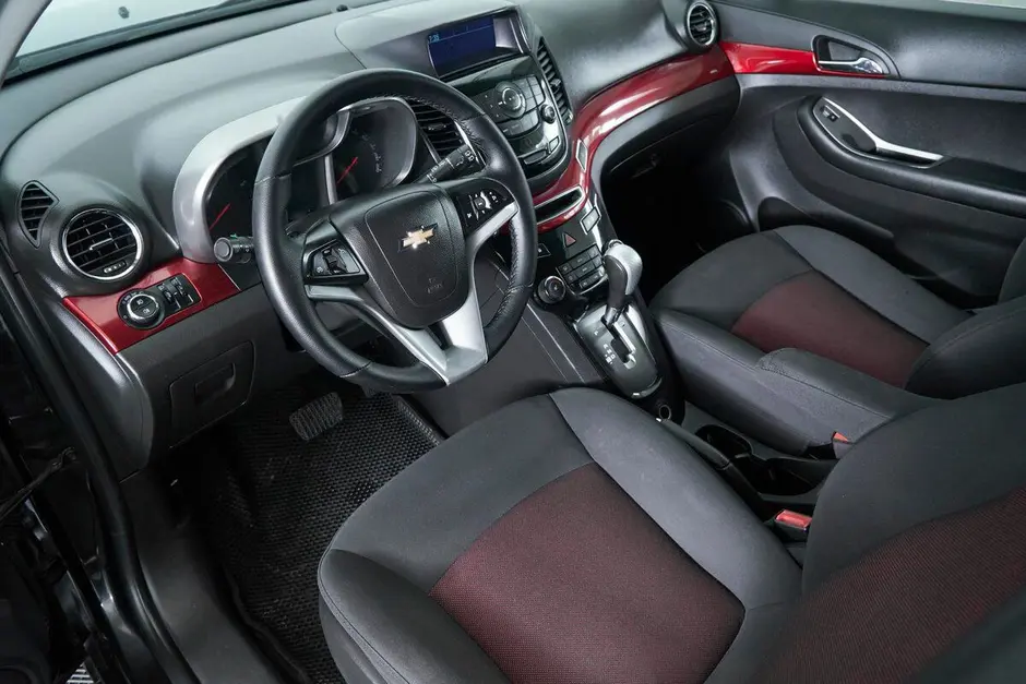 Chevrolet Orlando, 2012 г.
