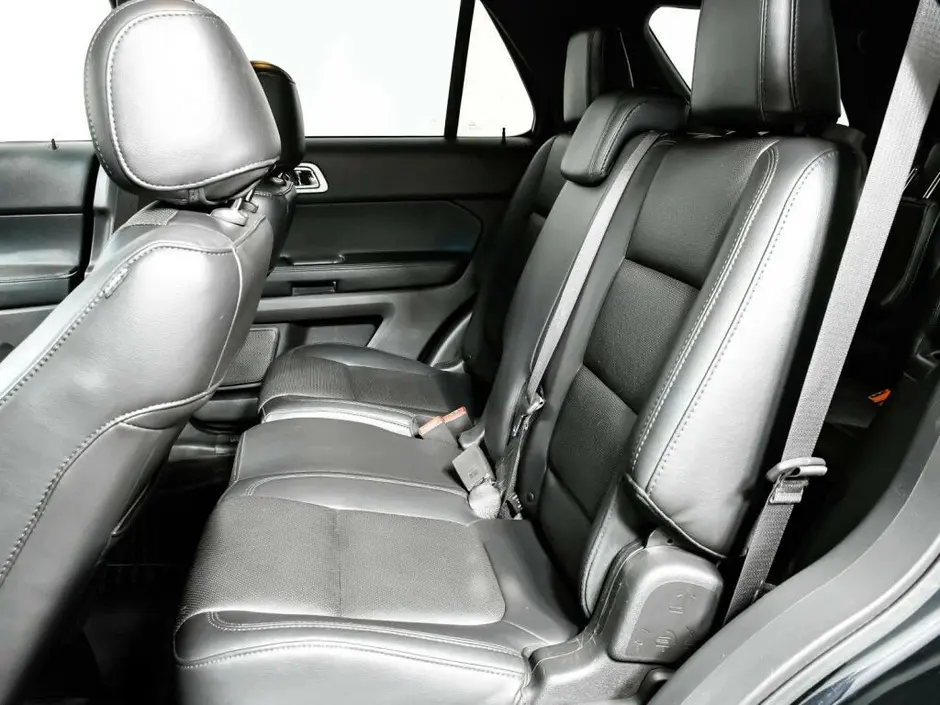 Ford Explorer, 2015 г.