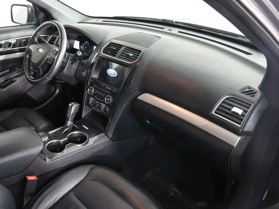 Ford Explorer, 2017 г.