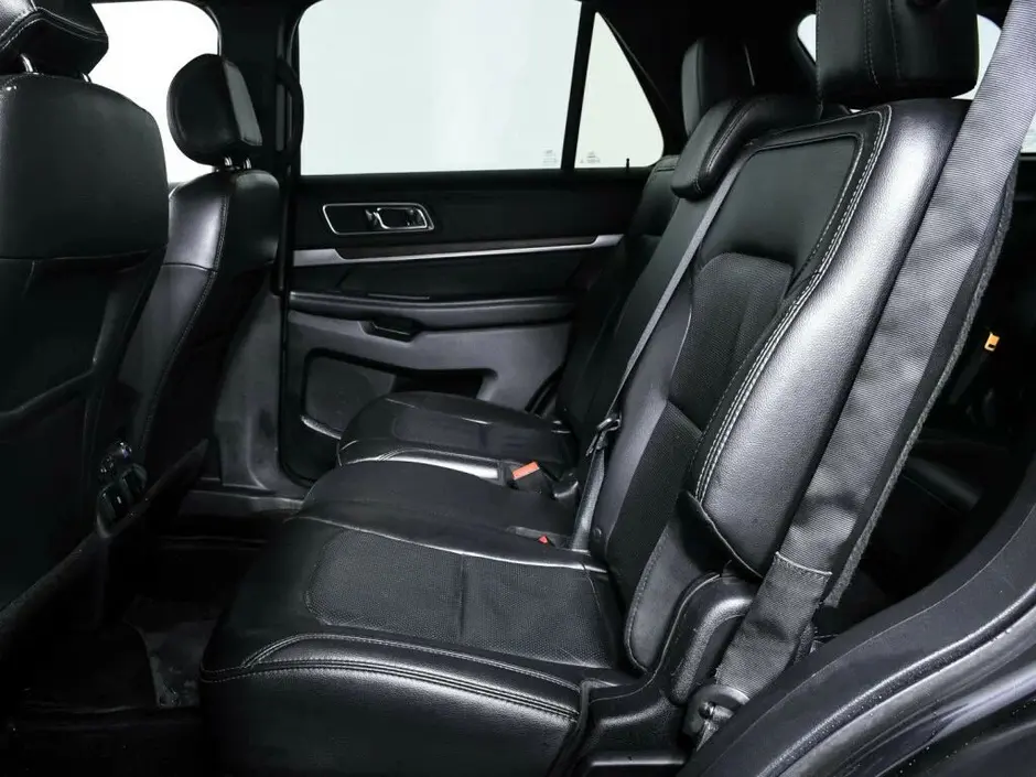 Ford Explorer, 2016 г.