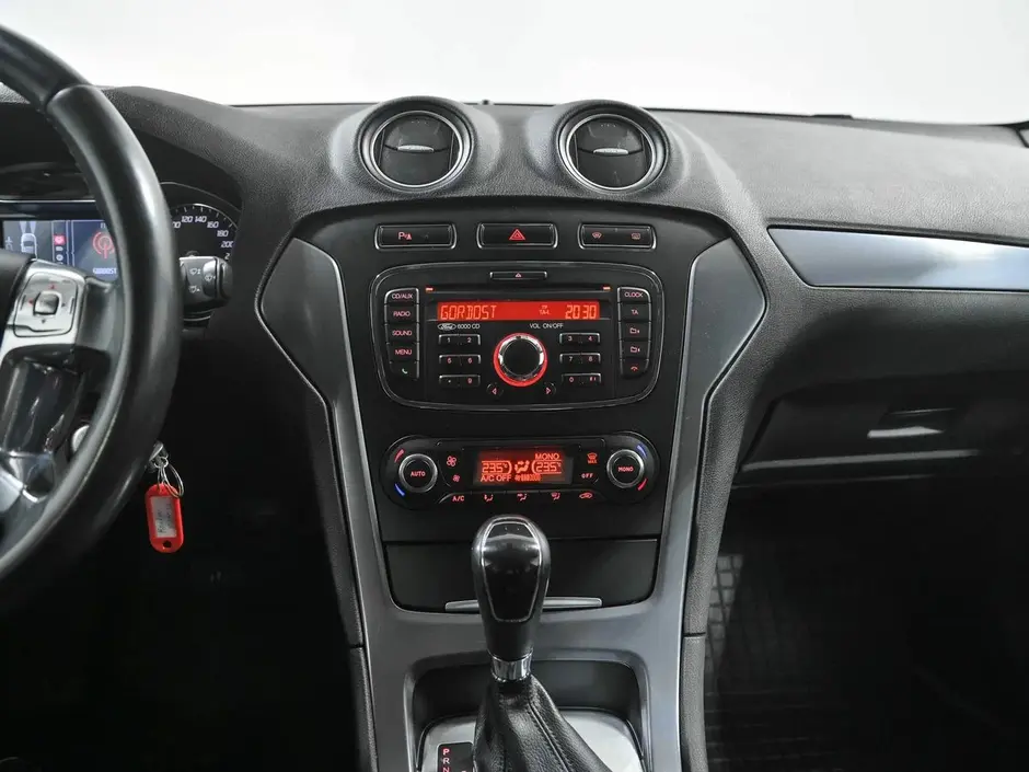 Ford Mondeo, 2012 г.