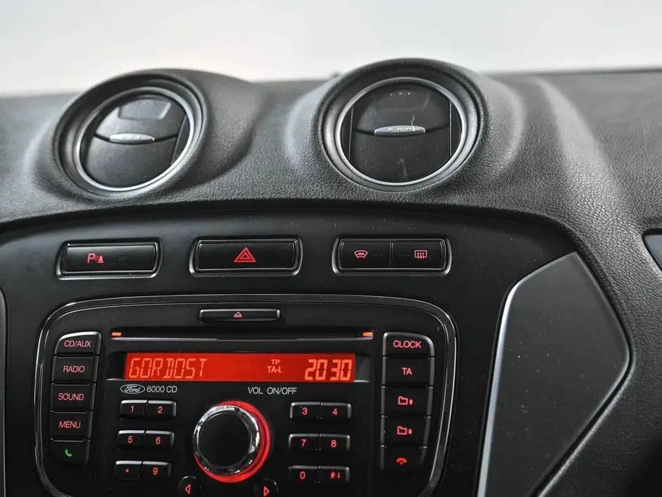 Ford Mondeo, 2012 г.