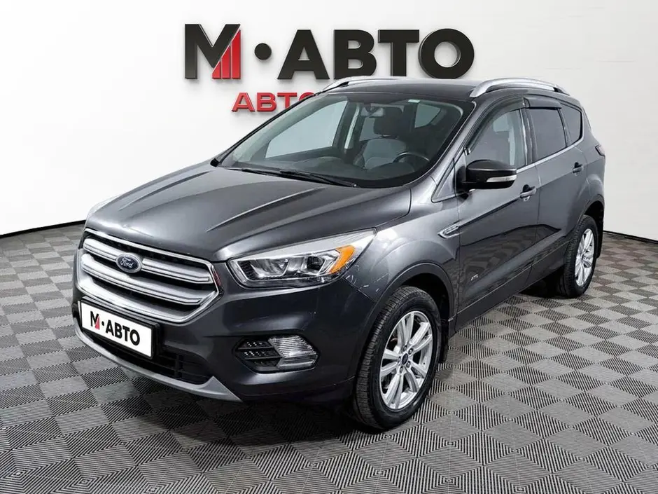 Ford Kuga, 2016 г.
