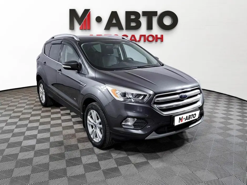 Ford Kuga, 2016 г.