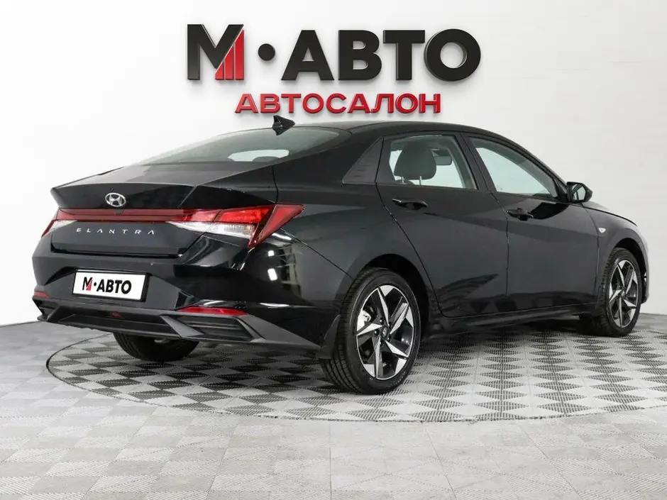 Hyundai Elantra, 2023 г.