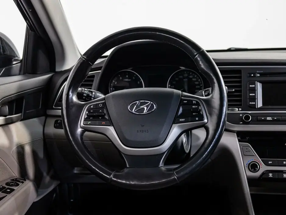 Hyundai Elantra, 2018 г.