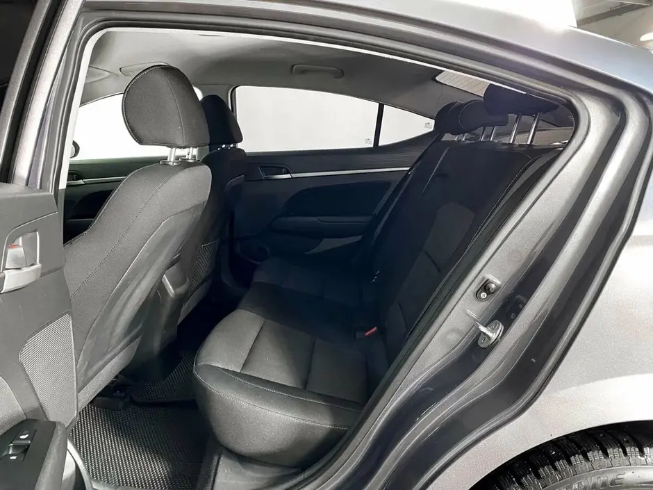 Hyundai Elantra, 2017 г.