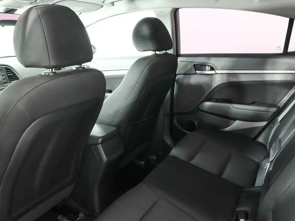 Hyundai Elantra, 2017 г.