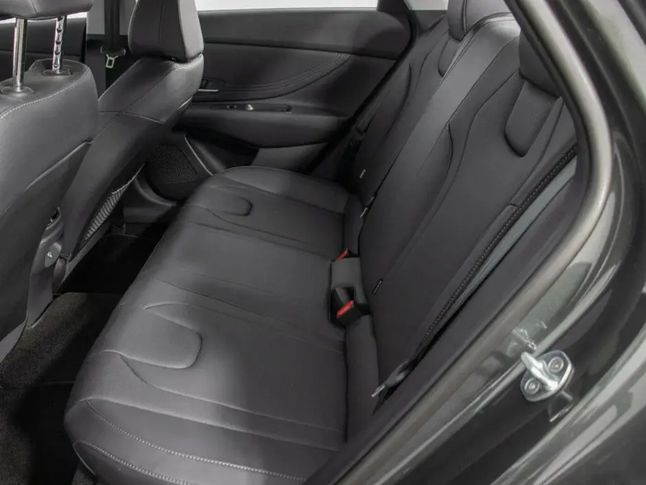 Hyundai Elantra, 2023 г.