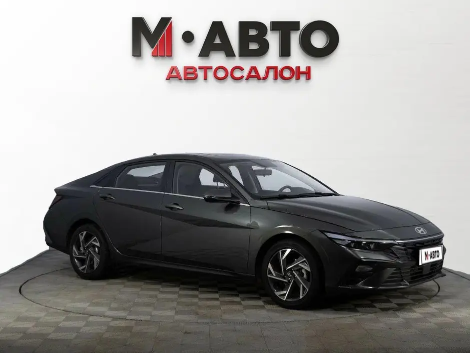 Hyundai Elantra, 2023 г.