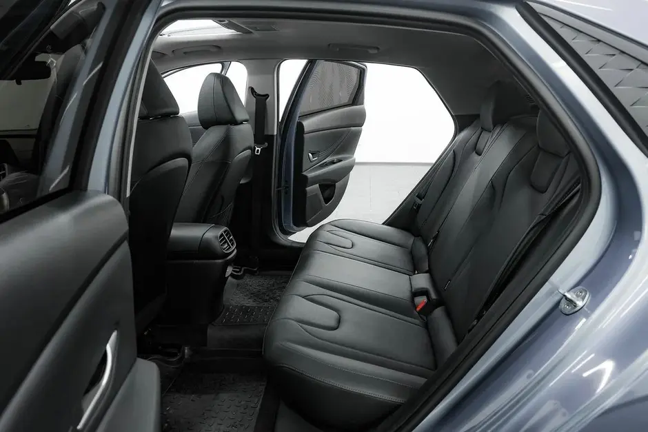 Hyundai Elantra, 2023 г.