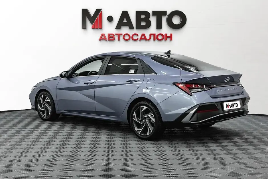 Hyundai Elantra, 2023 г.