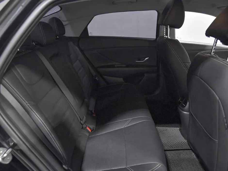 Hyundai Elantra, 2021 г.