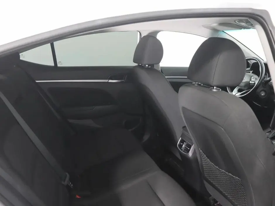 Hyundai Elantra, 2019 г.