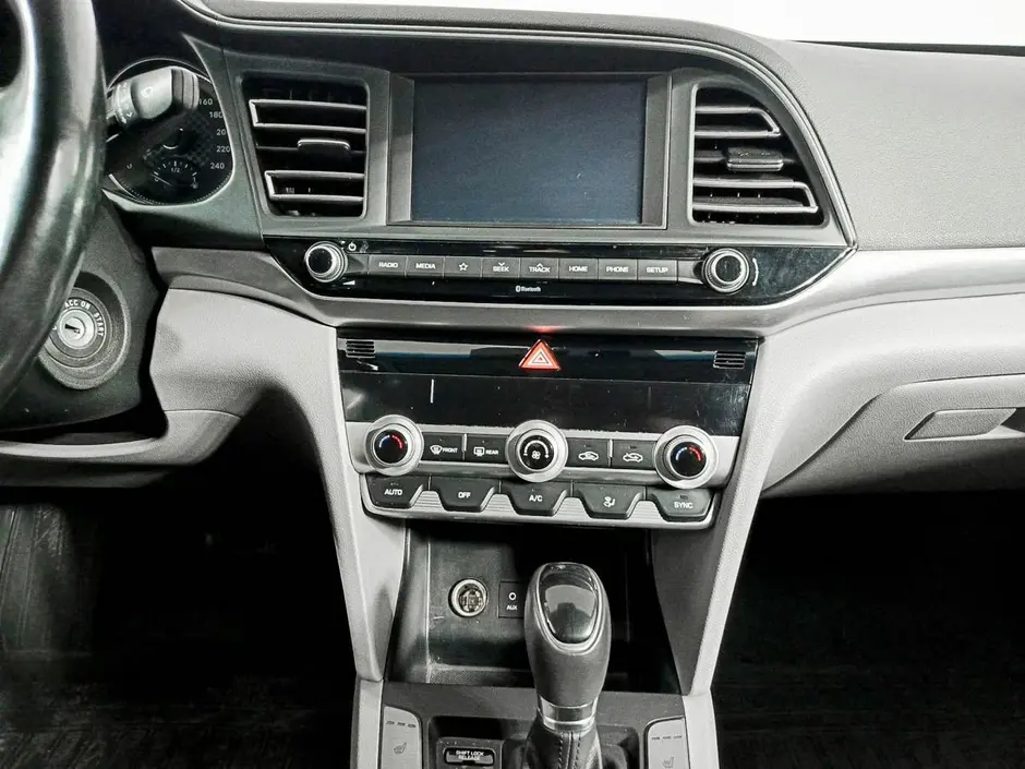 Hyundai Elantra, 2019 г.