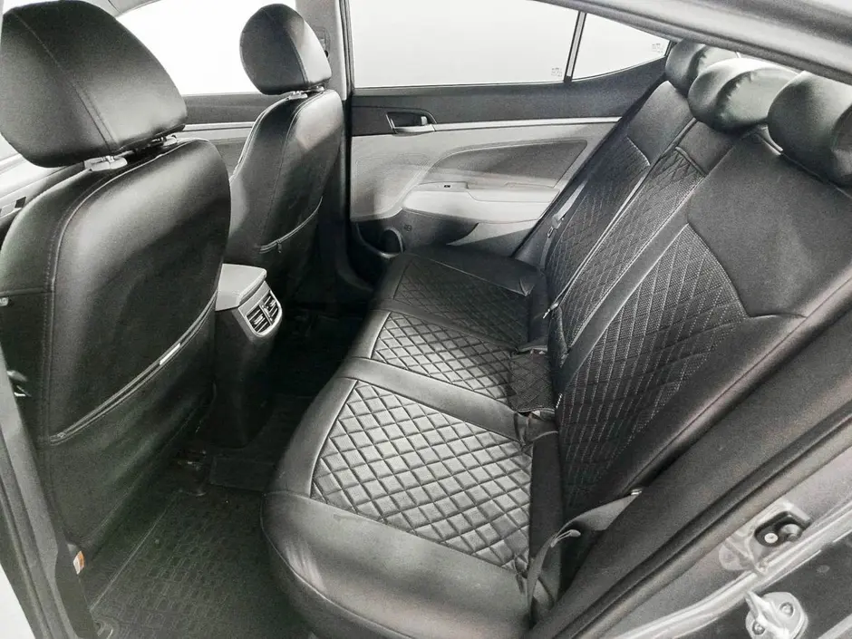 Hyundai Elantra, 2019 г.