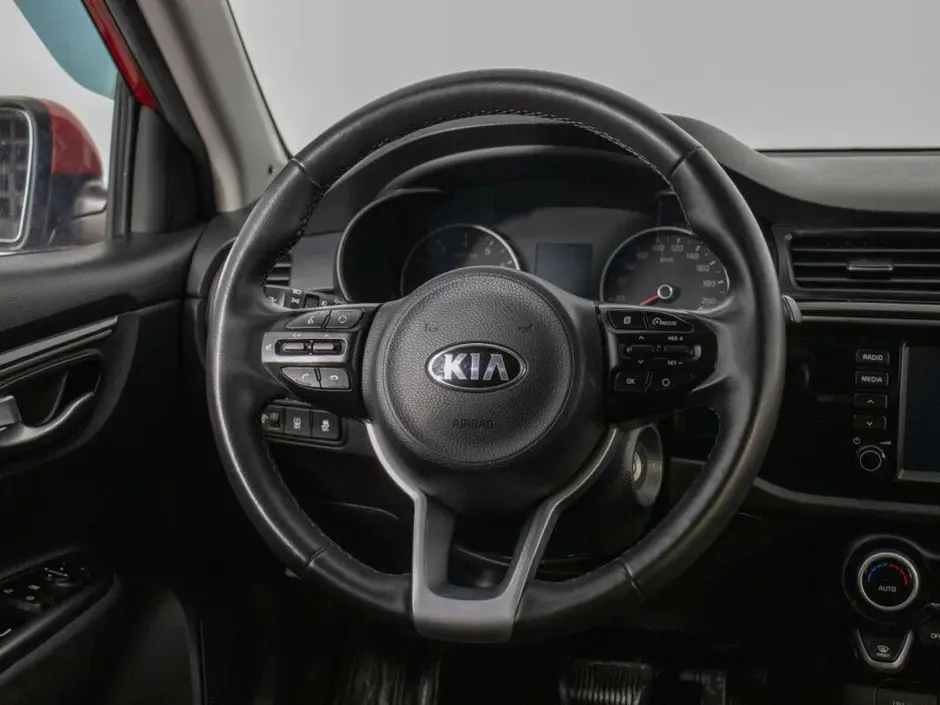 Kia Rio X-Line, 2019 г.
