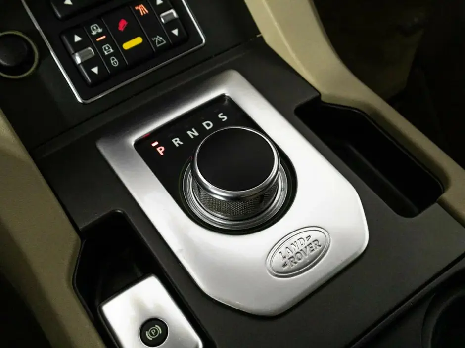 Land Rover Discovery, 2013 г.