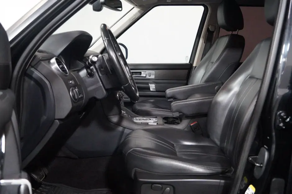 Land Rover Discovery, 2015 г.