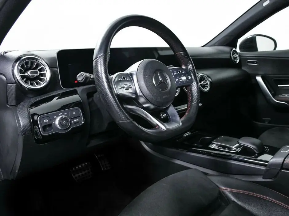 Mercedes-Benz A-Класс, 2018 г.