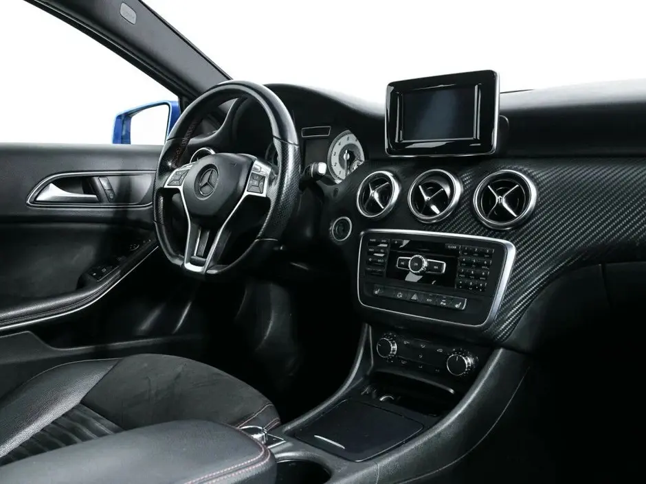 Mercedes-Benz A-Класс, 2013 г.