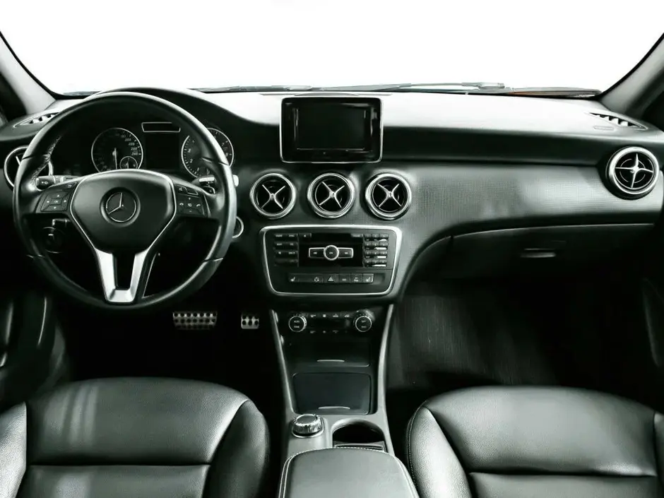Mercedes-Benz A-Класс, 2013 г.