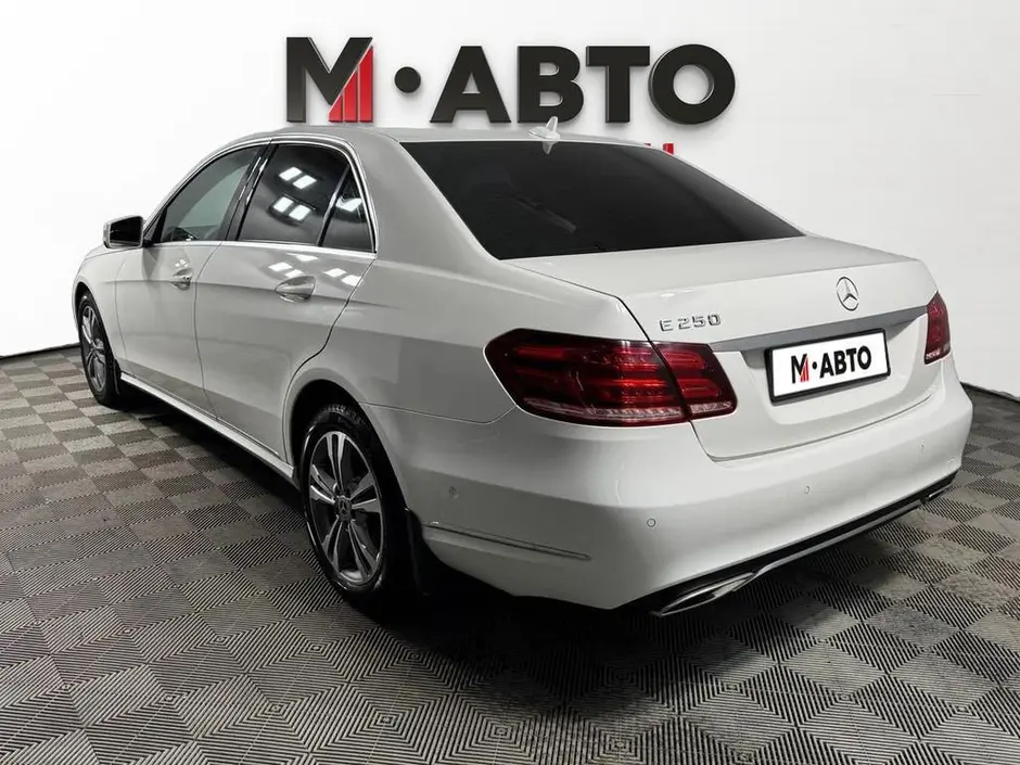 Mercedes-Benz E-Класс, 2013 г.