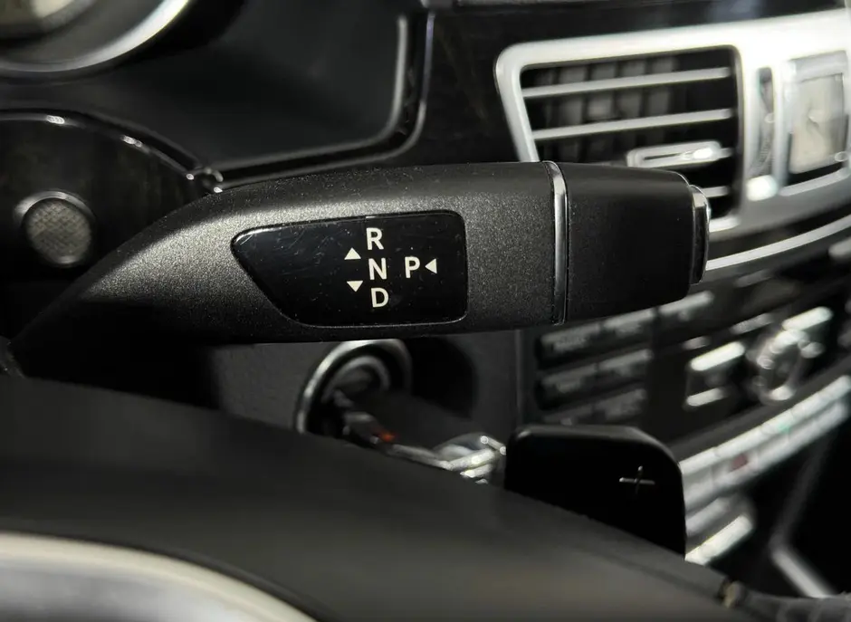 Mercedes-Benz E-Класс, 2013 г.