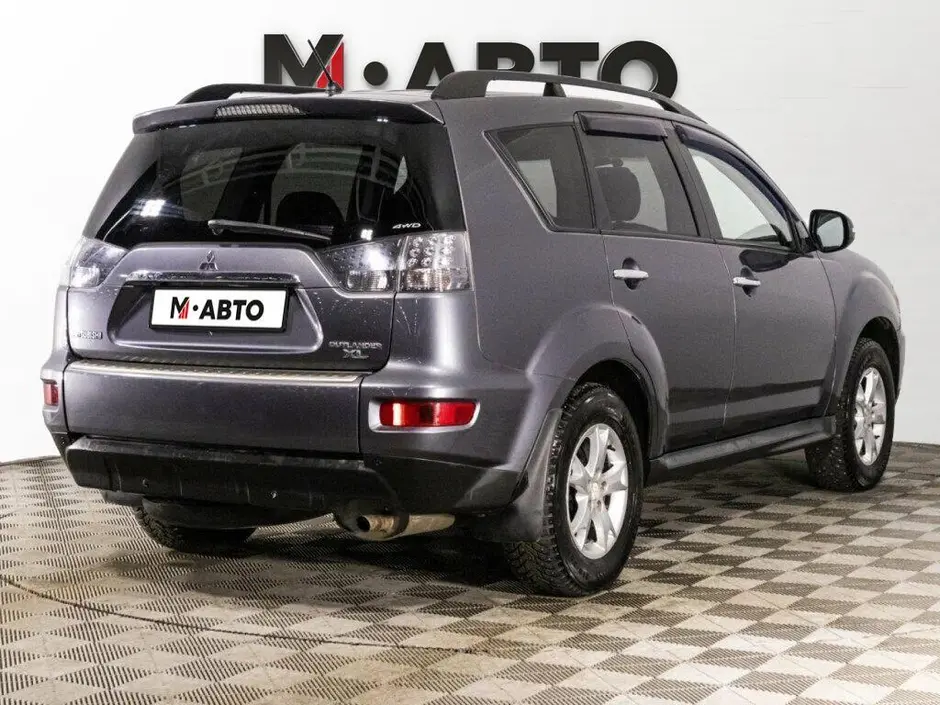 Mitsubishi Outlander, 2012 г.