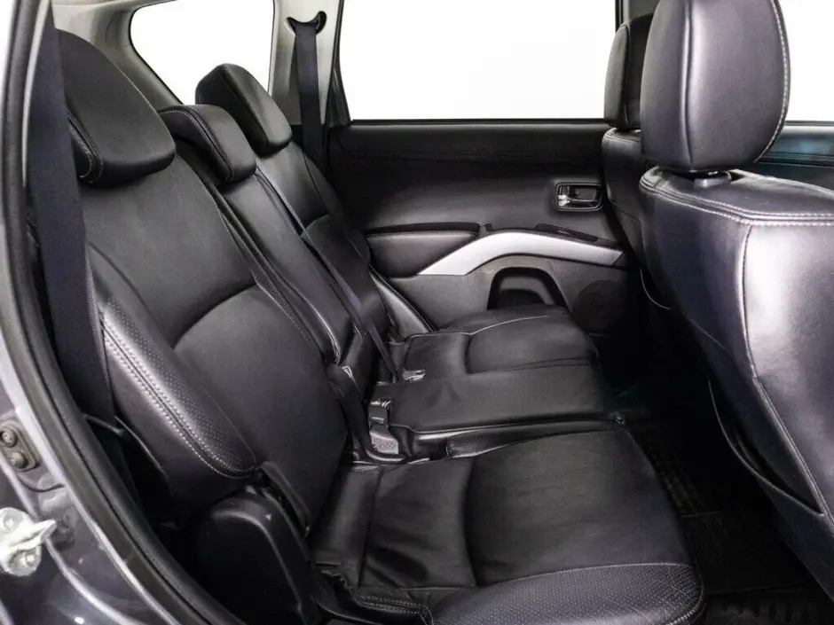 Mitsubishi Outlander, 2012 г.