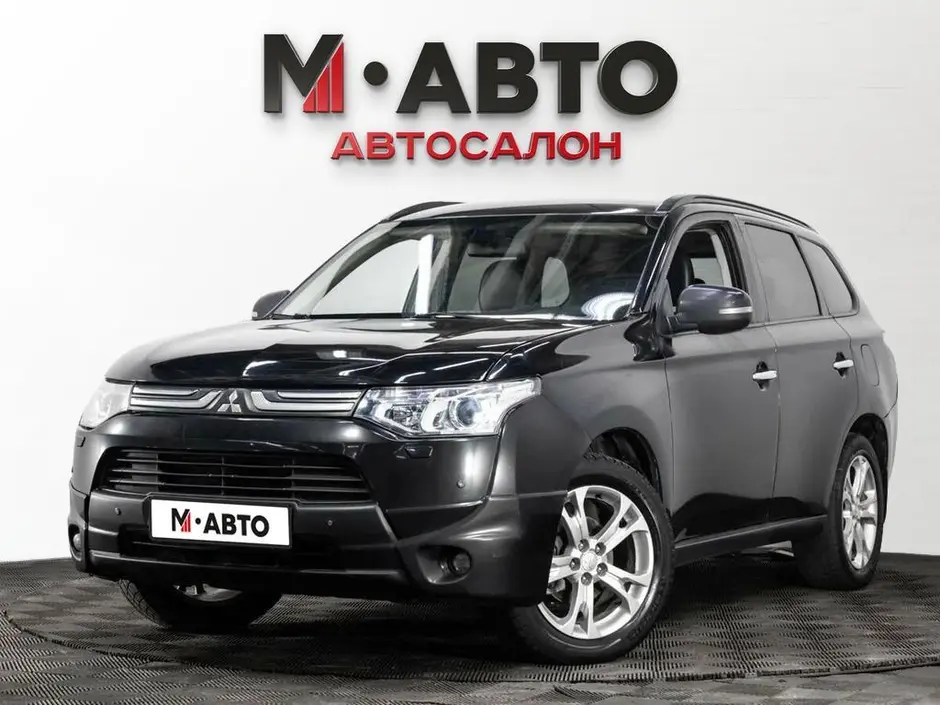 Mitsubishi Outlander, 2014 г.