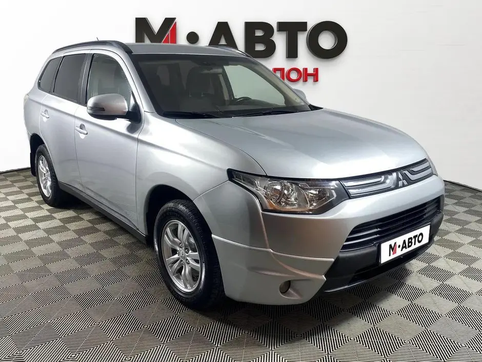 Mitsubishi Outlander, 2014 г.