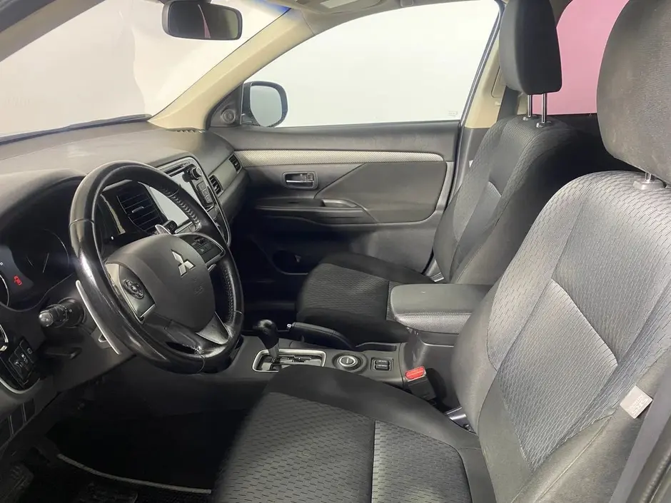 Mitsubishi Outlander, 2014 г.