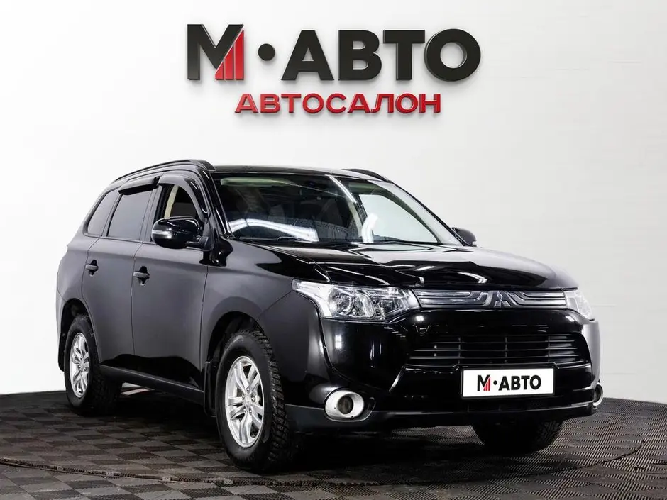 Mitsubishi Outlander, 2012 г.