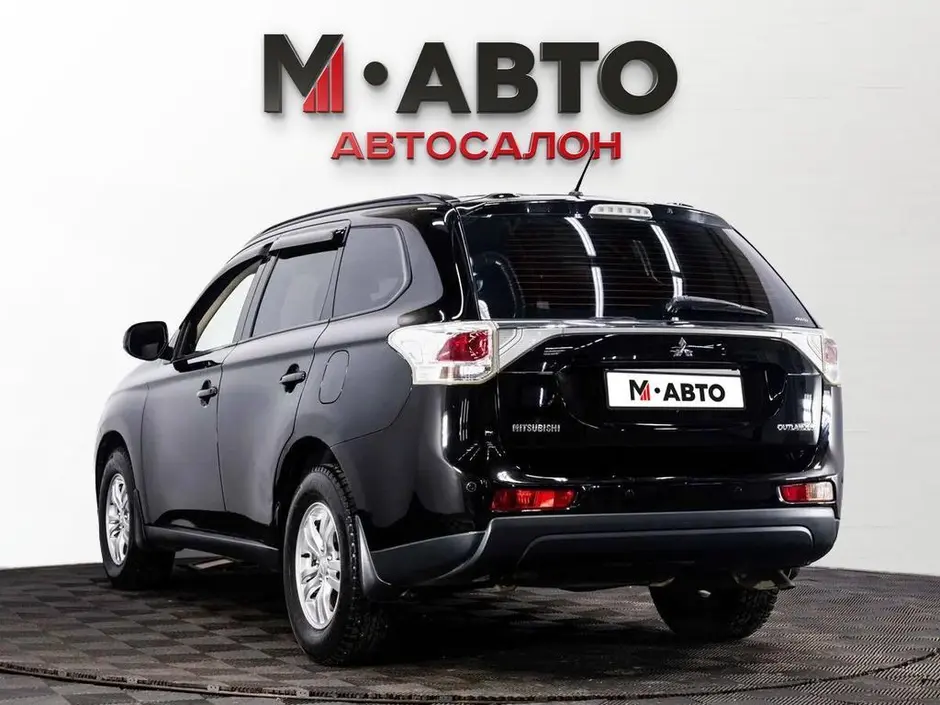 Mitsubishi Outlander, 2012 г.