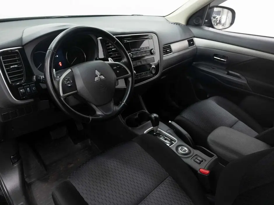 Mitsubishi Outlander, 2012 г.