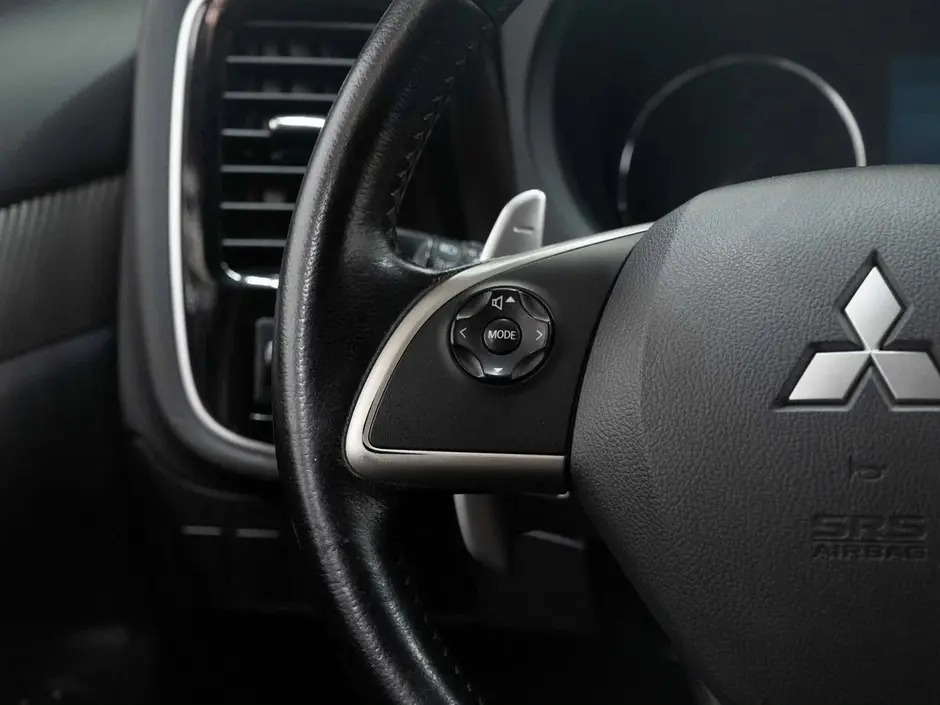 Mitsubishi Outlander, 2012 г.