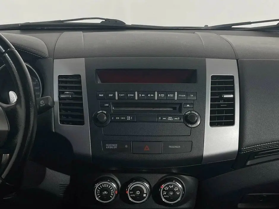 Mitsubishi Outlander, 2011 г.