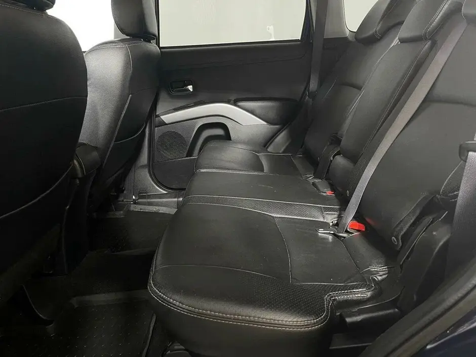 Mitsubishi Outlander, 2011 г.