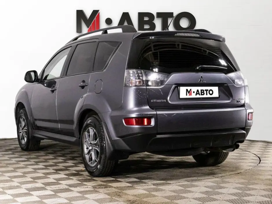 Mitsubishi Outlander, 2011 г.