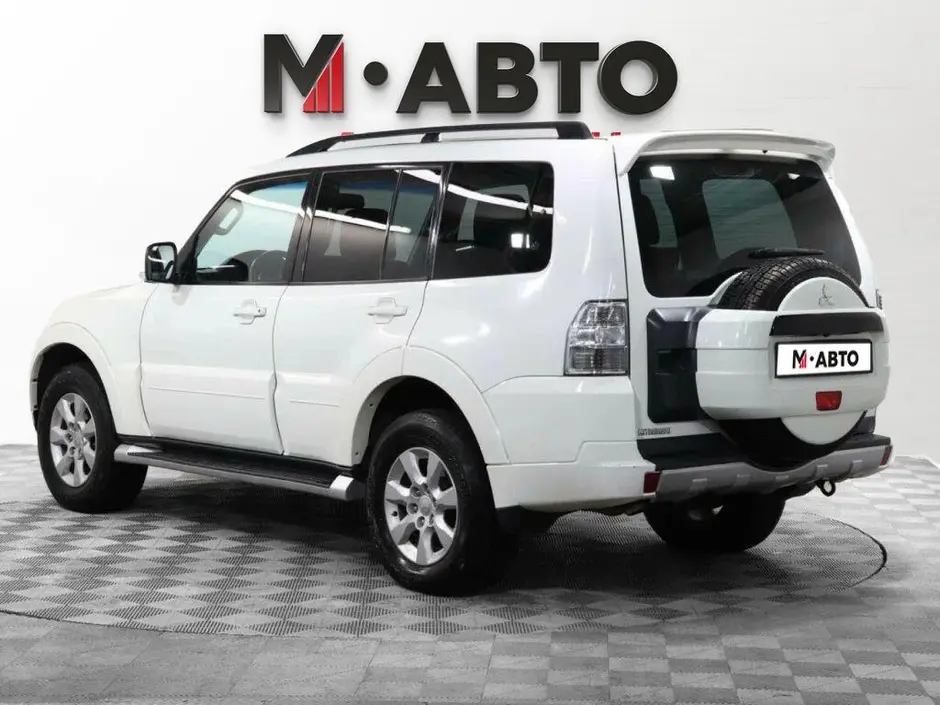 Mitsubishi Pajero, 2011 г.
