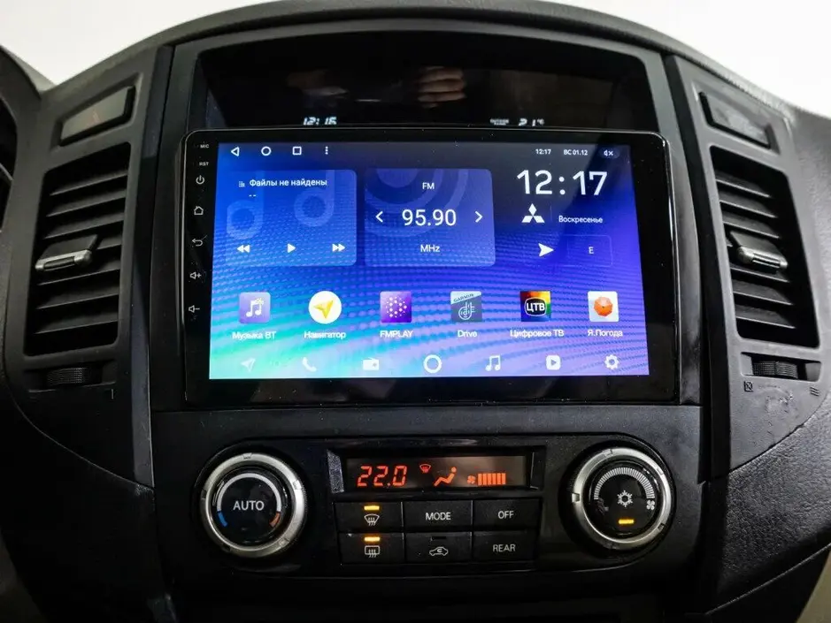 Mitsubishi Pajero, 2014 г.