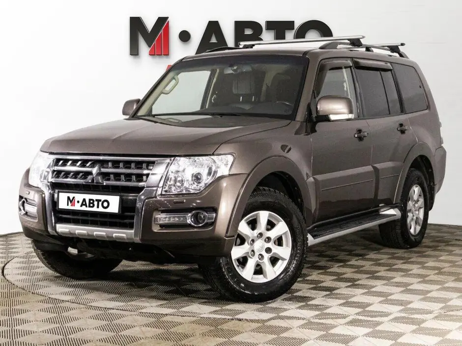 Mitsubishi Pajero, 2014 г.