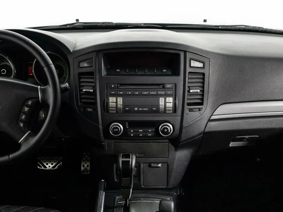 Mitsubishi Pajero, 2013 г.