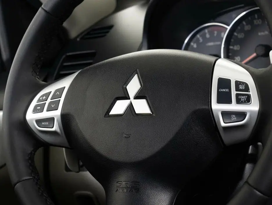 Mitsubishi Pajero Sport, 2010 г.